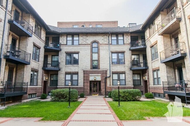 Foto del edificio - 512 W Deming Pl
