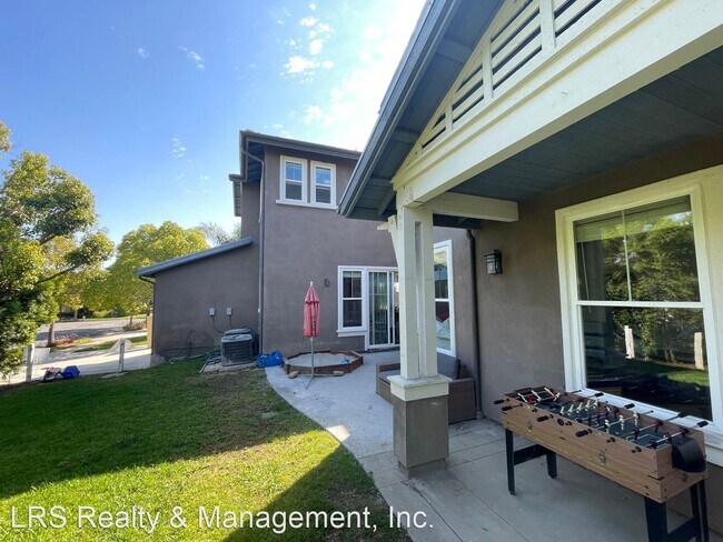 Building Photo - 4 br, 3 bath House - 28 Fuertes