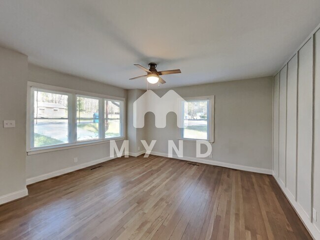 Building Photo - 2813 S Roxboro St
