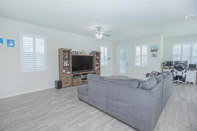 Building Photo - 14365 Lanikai Beach Dr