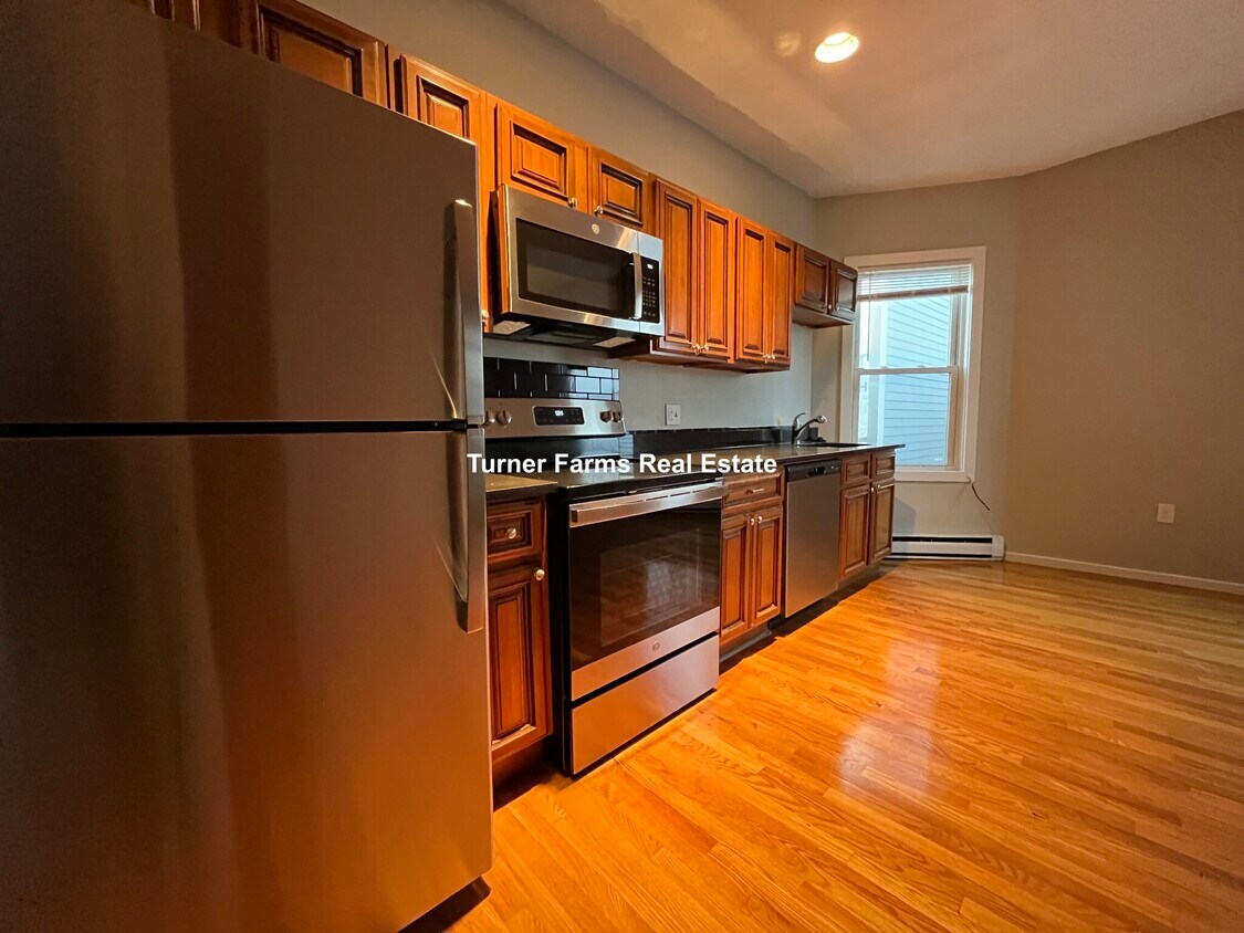 1085 Dorchester Ave Unit 3, Boston, MA 02125 Apartments in Boston, MA