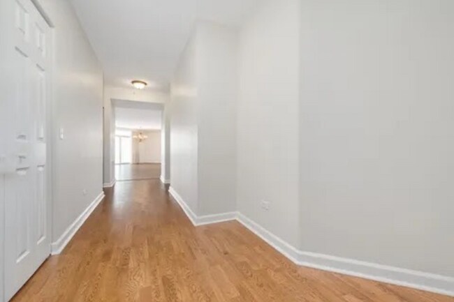 Foto del edificio - 8340 Callie Ave