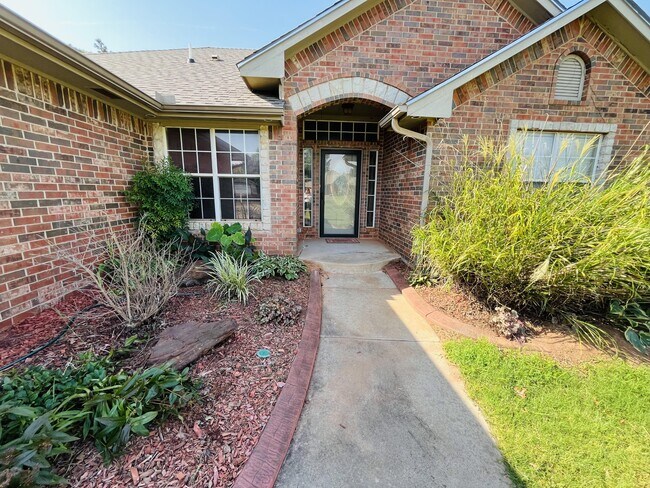 Foto del edificio - 5301 Fawn Run