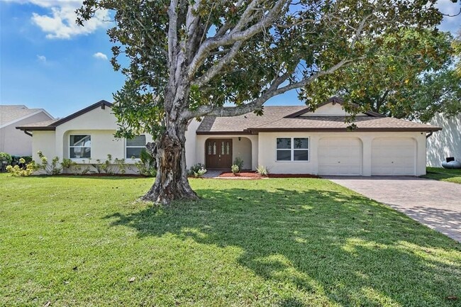 Building Photo - 7037 Edgeworth Dr