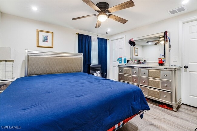 Foto del edificio - 2012 Wright St