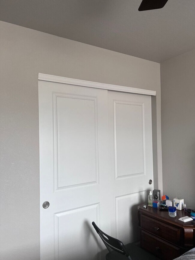 Foto del edificio - Spacious 3BR House in Thornton