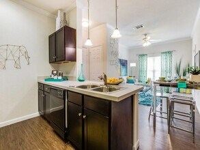 Building Photo - 14722 Nacogdoches Rd