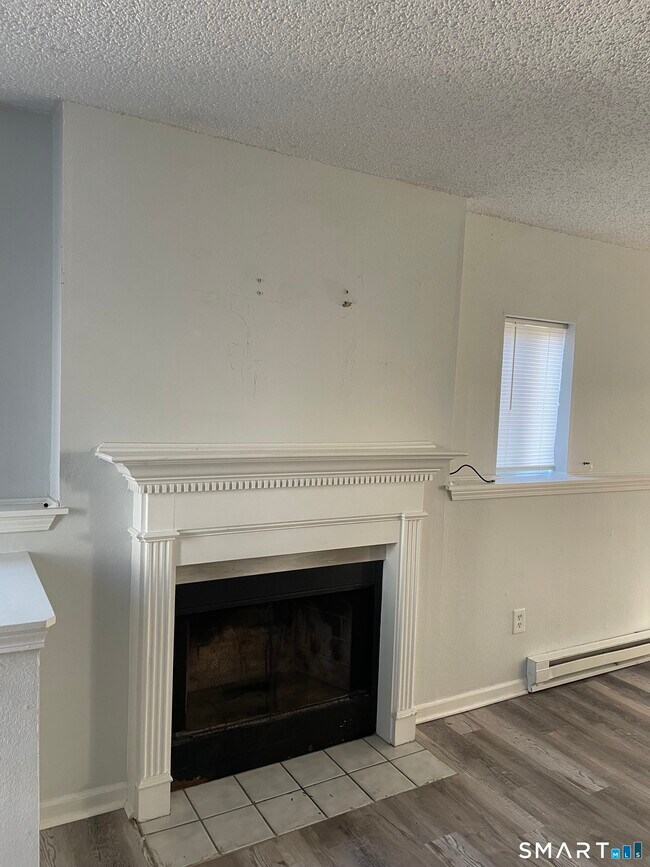 Foto del edificio - 925 Oronoke Rd