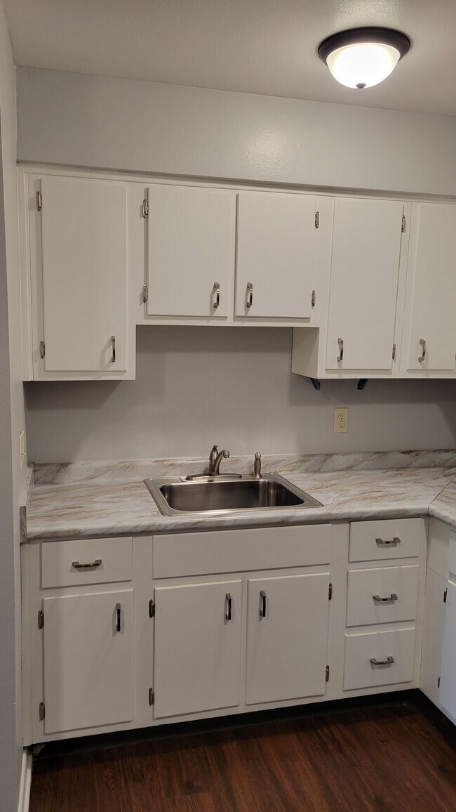 Foto del edificio - 4396 Fair Oaks Rd