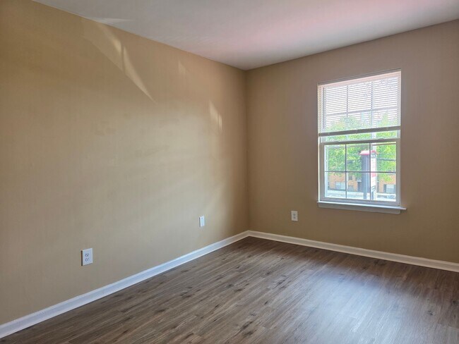 Foto del edificio - 3209 Miller Rd