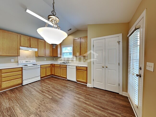 Foto del edificio - 101 Tyler Gate Ln