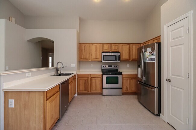 Foto del edificio - 3721 N 125th Dr