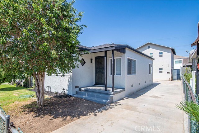 Foto principal - 1039 Simmons Ave