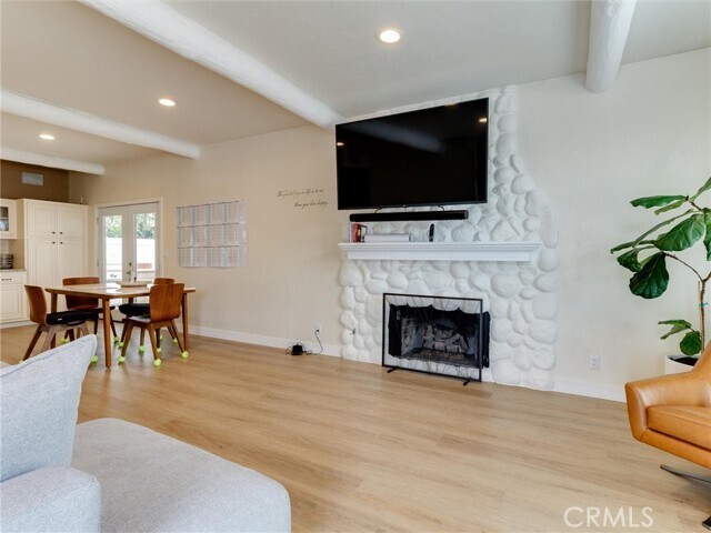 Foto del edificio - 2703 Huntington Ln