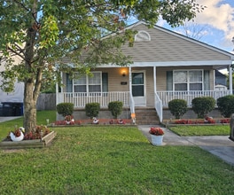 Building Photo - 1309 Marshall Ave