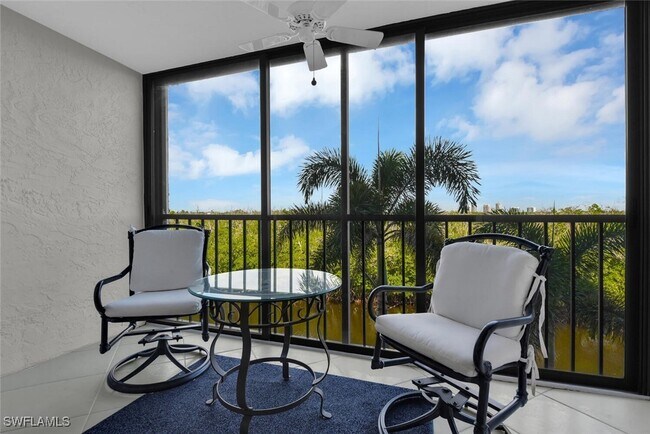 Foto del edificio - 5220 Bonita Beach Rd SW