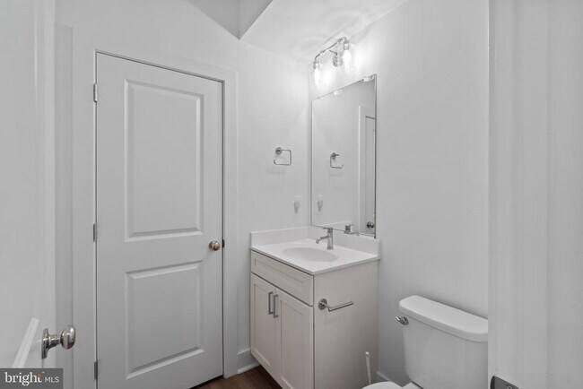 Foto del edificio - 3307 Streamlet Ln