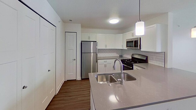 Building Photo - The Grove Apartment Homes