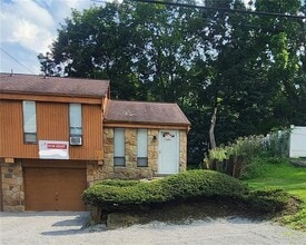 Building Photo - 3950 Mt Royal Blvd