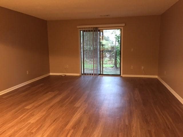 Building Photo - 616 Brockinton Point
