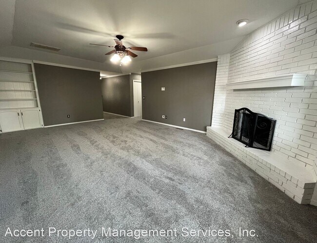 Building Photo - 3 br, 2 bath House - 1620 South Aspen Court