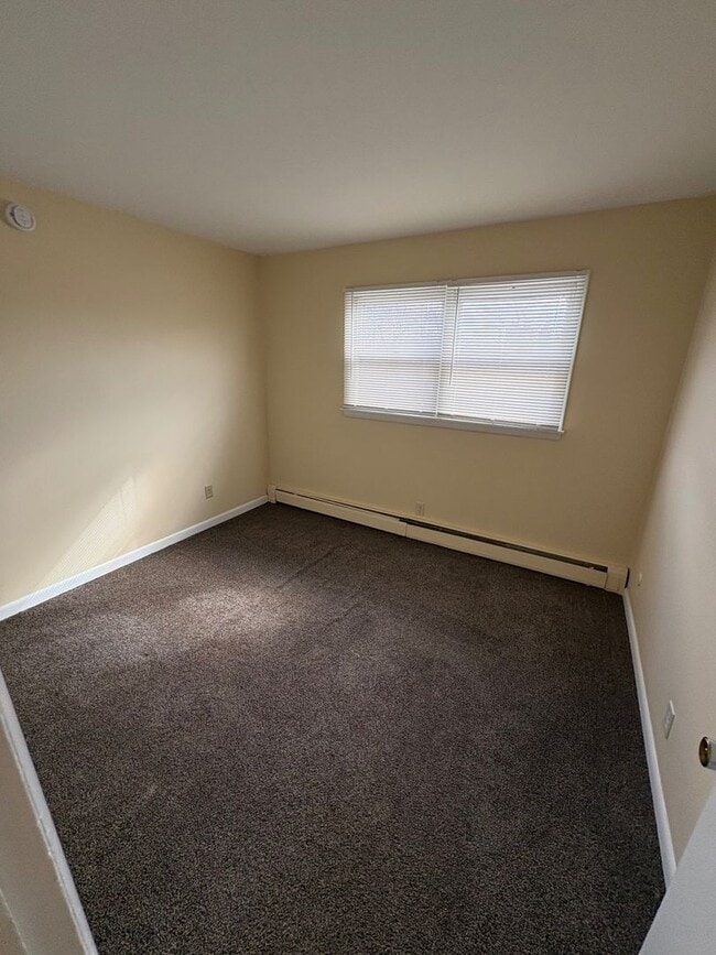 Interior Photo - 3432-3436 Harrison Ave