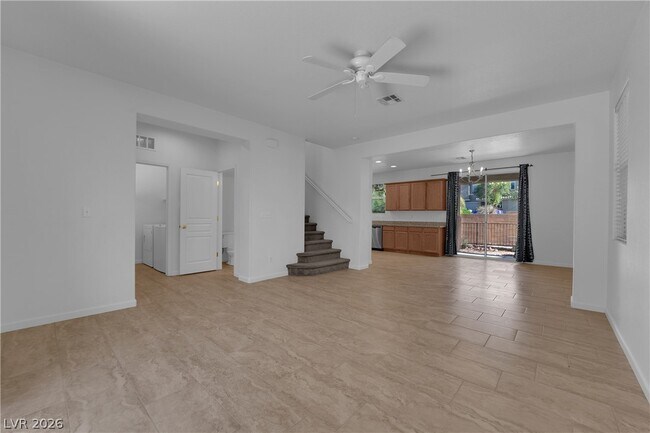 Foto del edificio - 8779 Salvestrin Point Ave