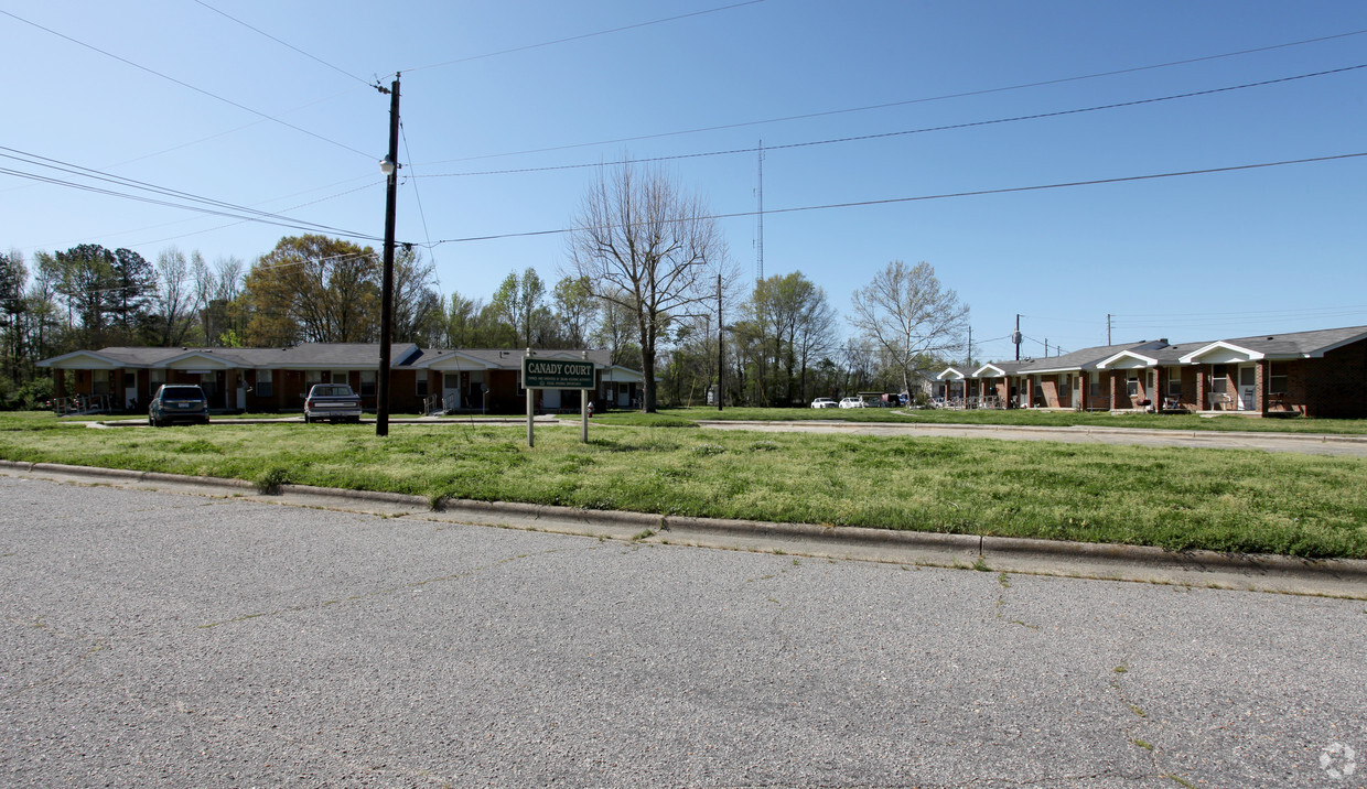 Primary Photo - Canady Court