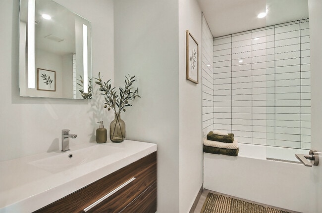 Building Photo - Brix Apartments