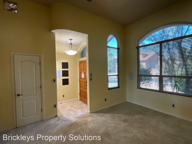 Building Photo - 3 br, 2.5 bath House - 4848 Petra Pointe C...