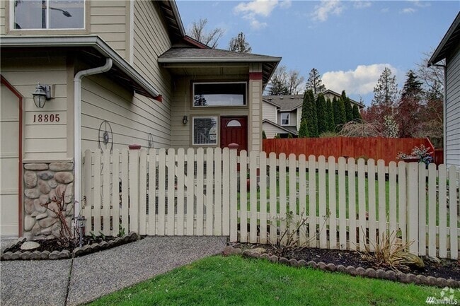 Building Photo - 18805 20th Ave SE