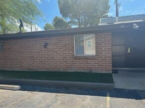 Building Photo - 4315 N Flowing Wells Rd
