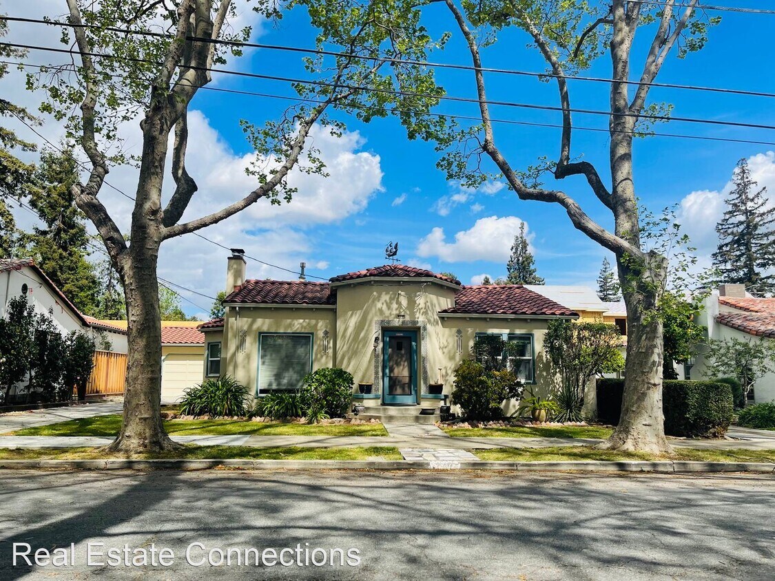 Foto principal - 3 br, 1.5 bath House - 1317 Glenwood Avenue