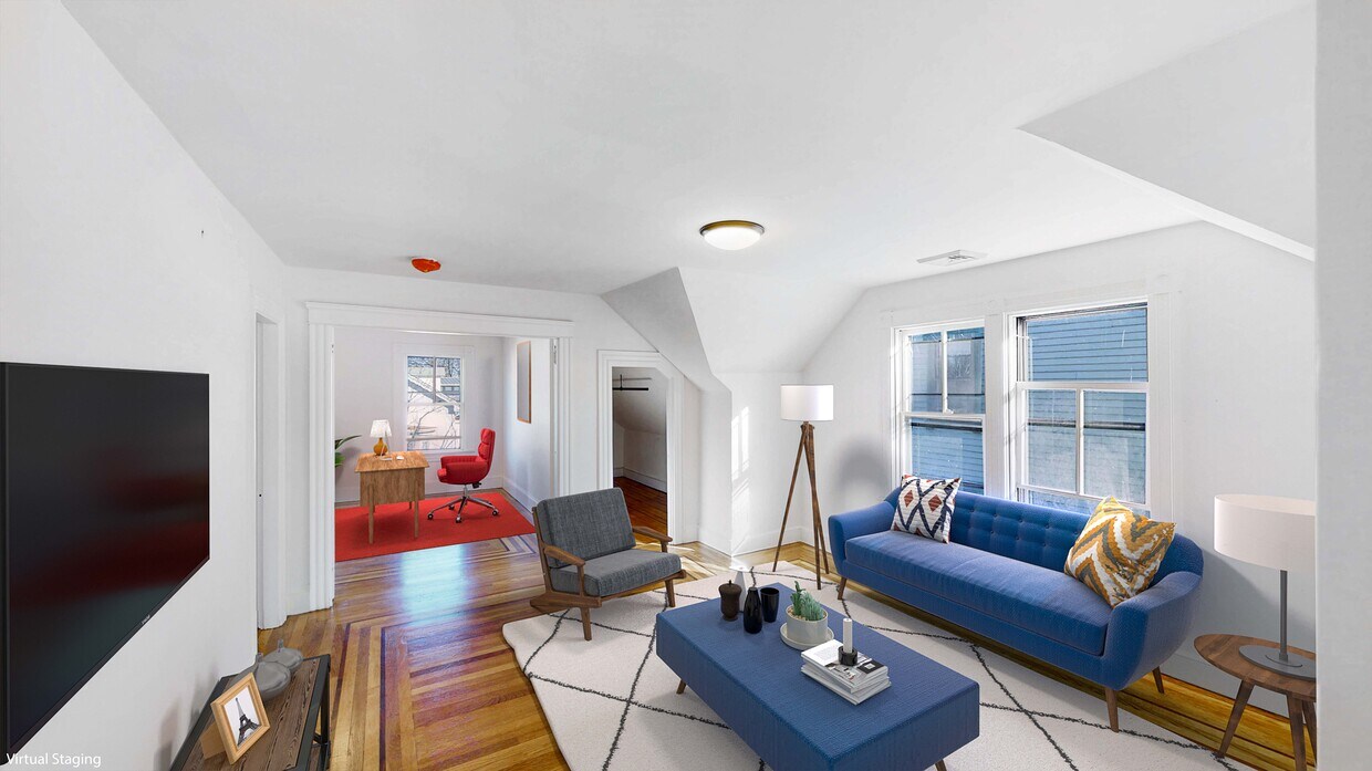 Linving Room - 26 Hudson St