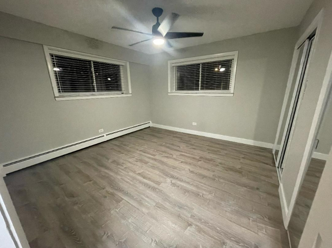 Bedroom - 5940 N Odell Ave