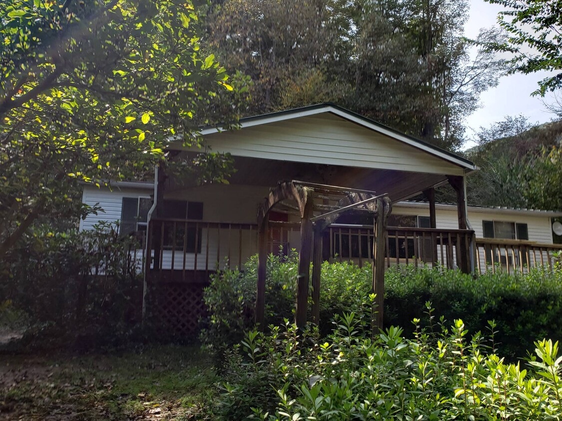Primary Photo - 45 Rich Dr