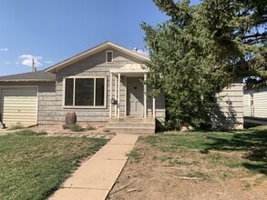 Building Photo - 1207 E Bradley St
