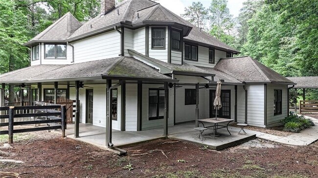Building Photo - 4650 Burnt Hickory Rd NW