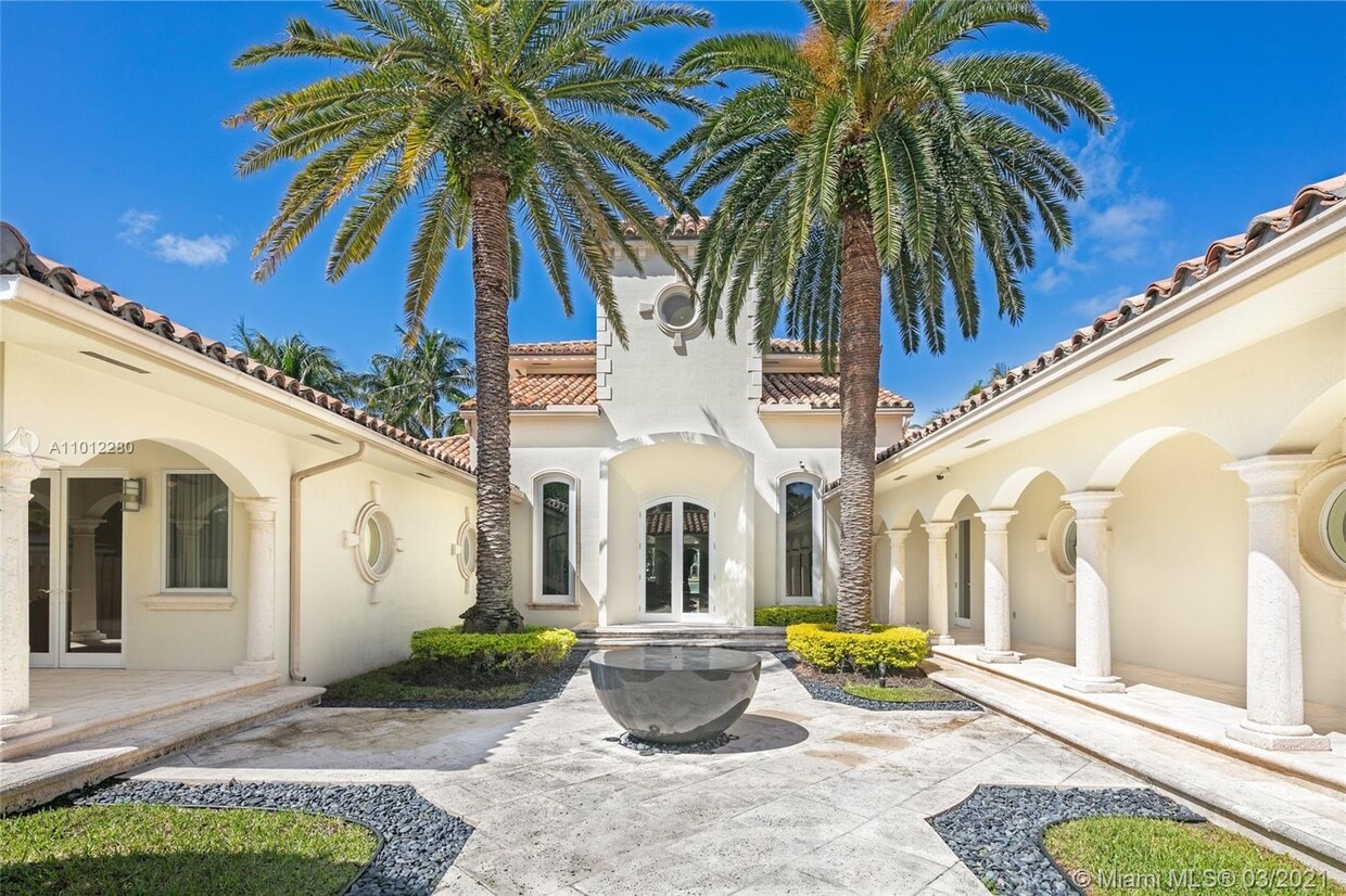 6570 Allison Rd, Miami Beach, FL 33141 House Rental in Miami Beach