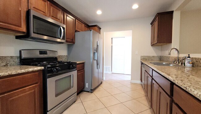 Foto del edificio - Popular Escondido Single Story 3 Bedroom Home!