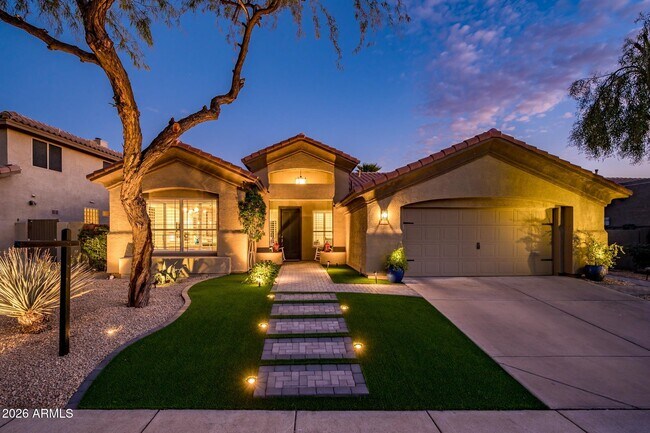 Foto del edificio - 4375 E Lariat Ln