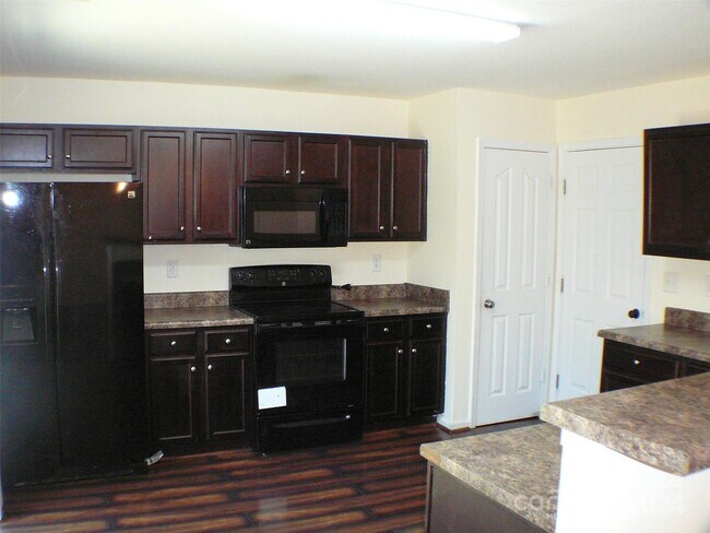 Building Photo - 4431 Eglinton Toll Ct