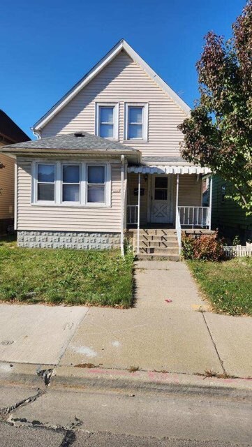 Primary Photo - 2045 S 35th St