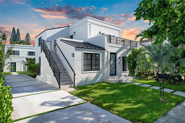 Foto del edificio - 1720 SW 11th St