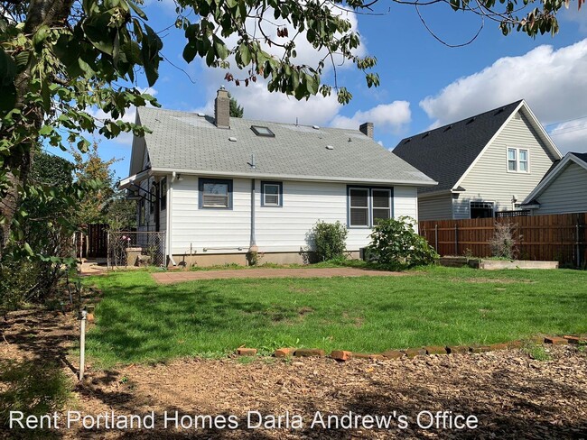 Building Photo - 3 br, 2 bath House - 5134 NE Multnomah Street