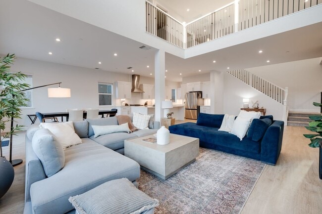 Building Photo - Luxury 4 Bedroom Home in Gated El Dorado Hills Community!