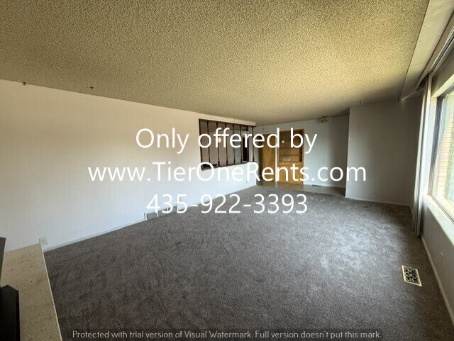 Building Photo - NO DEPOSIT option available for qualified renters