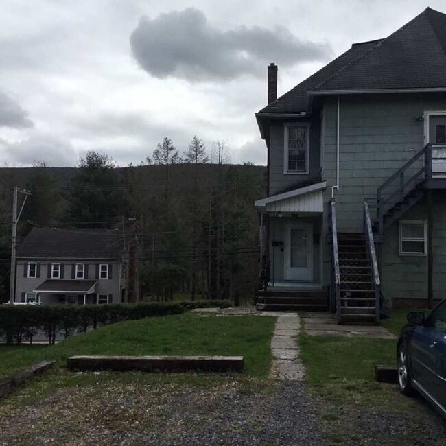 Foto del edificio - 405 E Market St