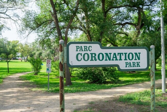 Building Photo - Grandview Apartments