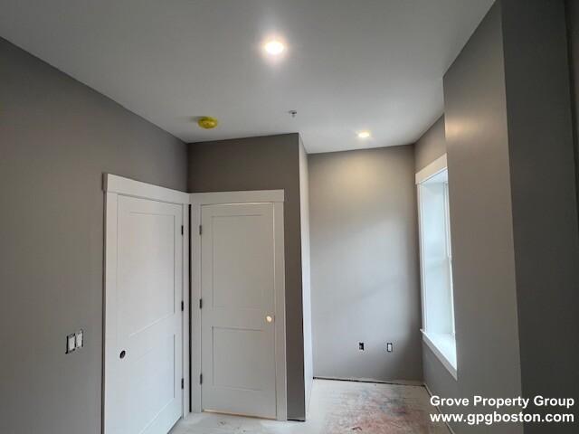 Foto principal - 4 bedroom in Boston MA 02127
